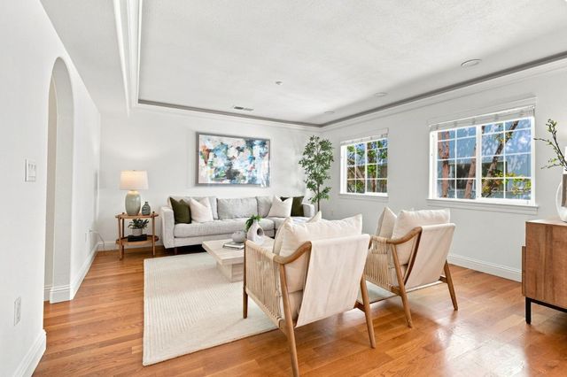 1263 Holly Street B, San Carlos, CA 94070