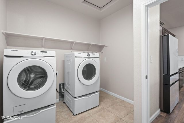 1030 Garden Pond Way, Sparks, NV 89441