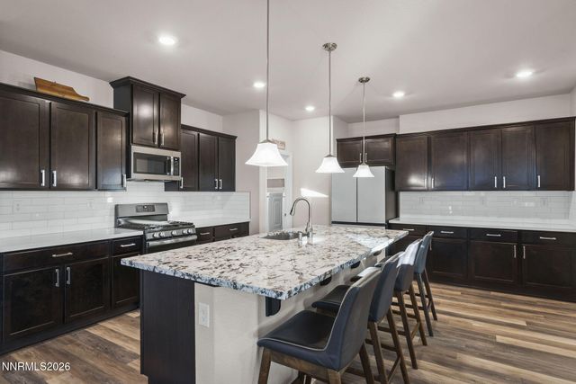 1030 Garden Pond Way, Sparks, NV 89441