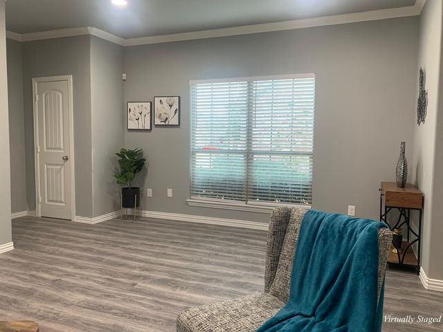 2349 Homewood Lane, Grand Prairie, TX 75050