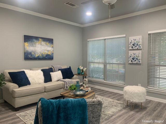 2349 Homewood Lane, Grand Prairie, TX 75050