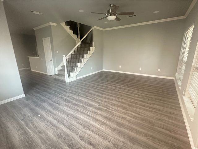 2349 Homewood Lane, Grand Prairie, TX 75050