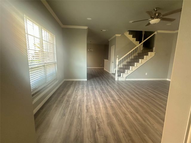 2349 Homewood Lane, Grand Prairie, TX 75050