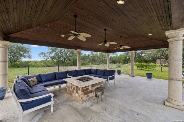 741 County Road 351, Hondo, TX 78861