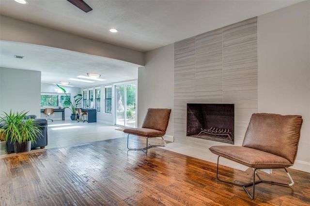 2824 W Kiest Boulevard, Dallas, TX 75233