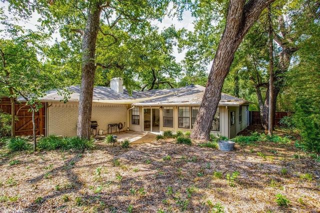 2824 W Kiest Boulevard, Dallas, TX 75233