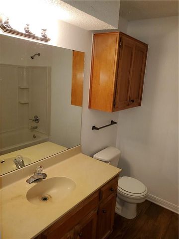 108 Verna SPUR B, Georgetown, TX 78628