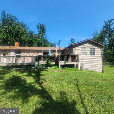 225 RUPP RD, Gettysburg, PA 17325