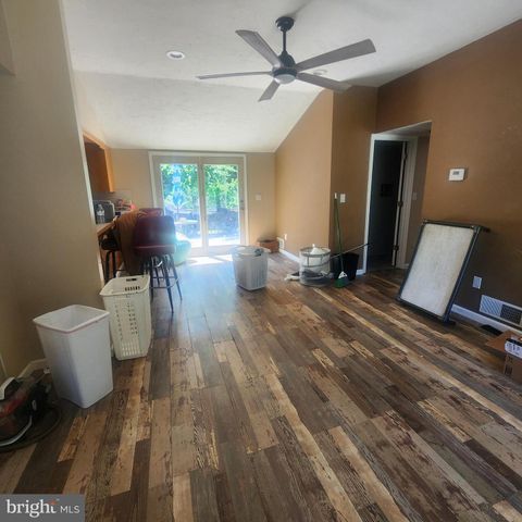 225 RUPP RD, Gettysburg, PA 17325
