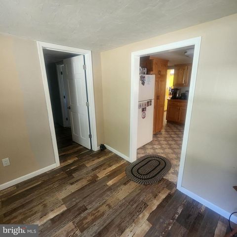 225 RUPP RD, Gettysburg, PA 17325
