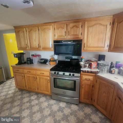 225 RUPP RD, Gettysburg, PA 17325