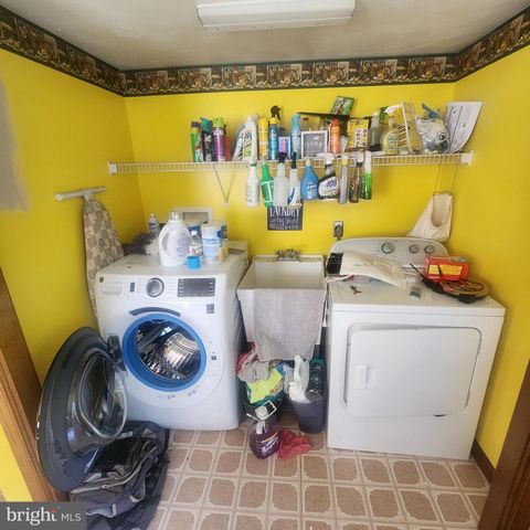 225 RUPP RD, Gettysburg, PA 17325