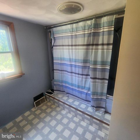 225 RUPP RD, Gettysburg, PA 17325