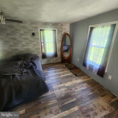 225 RUPP RD, Gettysburg, PA 17325