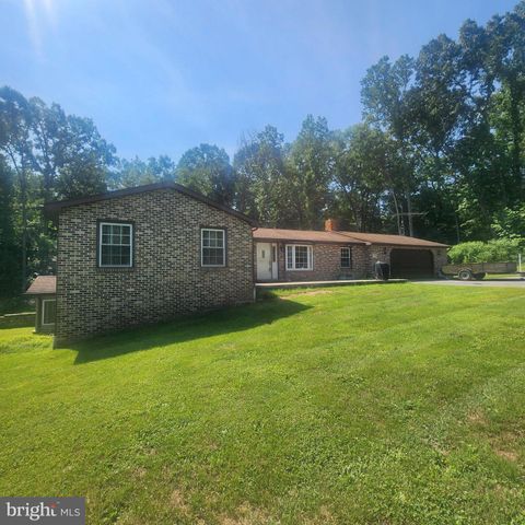 225 RUPP RD, Gettysburg, PA 17325