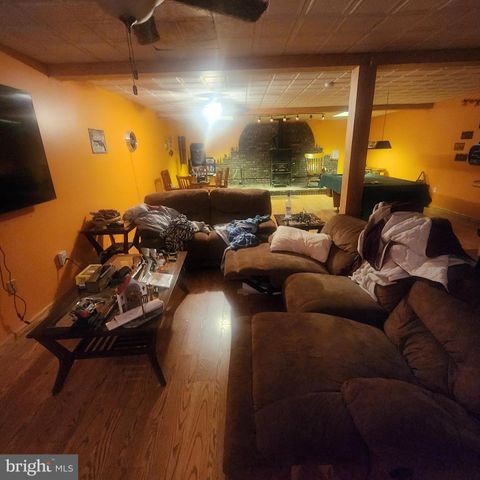 225 RUPP RD, Gettysburg, PA 17325