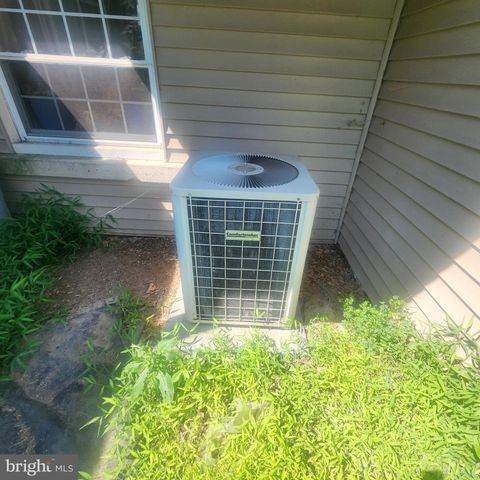 225 RUPP RD, Gettysburg, PA 17325