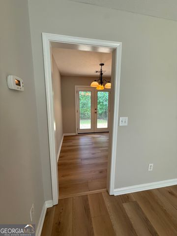 449 Hampton Green Drive, Lagrange, GA 30240