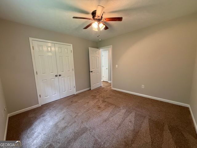 449 Hampton Green Drive, Lagrange, GA 30240