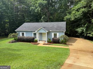 449 Hampton Green Drive, Lagrange, GA 30240