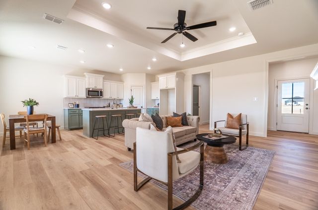 705 E 14th Street, Wolfforth, TX 79382