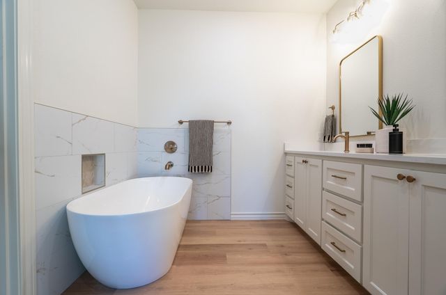 705 E 14th Street, Wolfforth, TX 79382