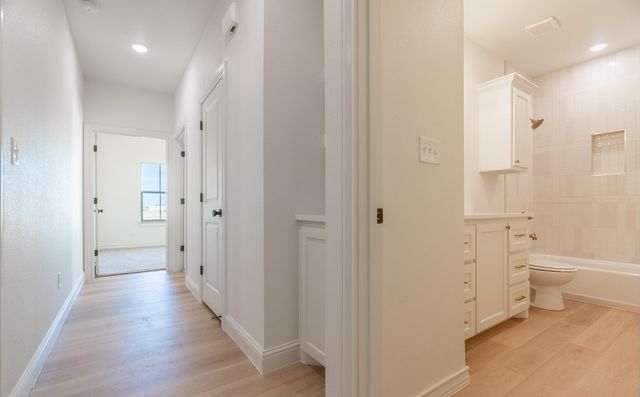 705 E 14th Street, Wolfforth, TX 79382