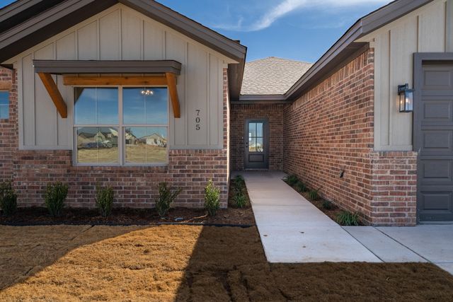 705 E 14th Street, Wolfforth, TX 79382