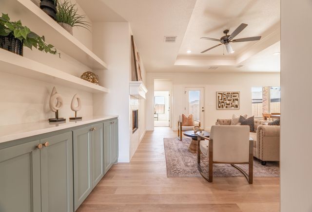 705 E 14th Street, Wolfforth, TX 79382