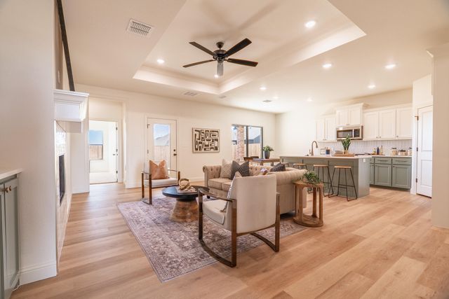 705 E 14th Street, Wolfforth, TX 79382