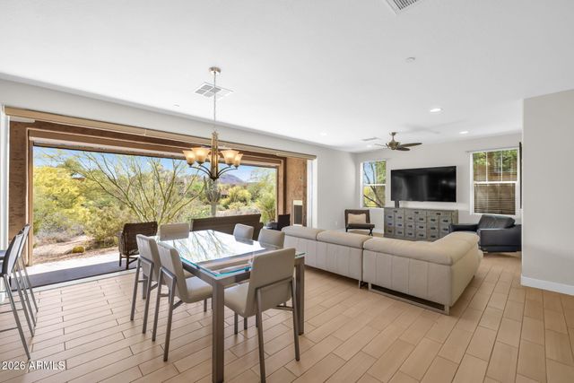 10260 E WHITE FEATHER Lane 1041, Scottsdale, AZ 85262