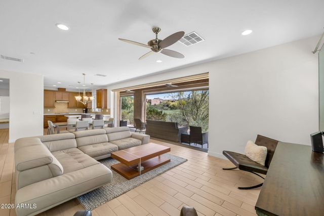 10260 E WHITE FEATHER Lane 1041, Scottsdale, AZ 85262