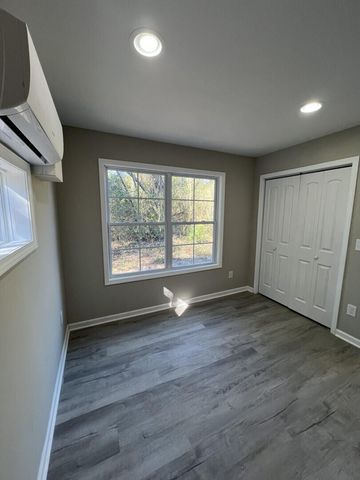 4329 Live Oak Road, Dalzell, SC 29040