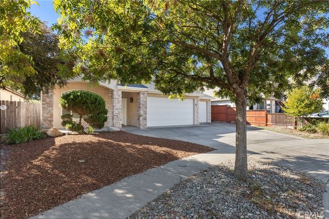 38 Lobelia Court, Chico, CA 95973