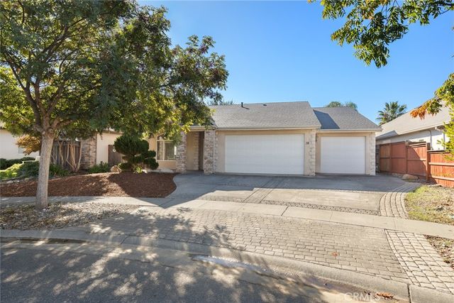 38 Lobelia Court, Chico, CA 95973