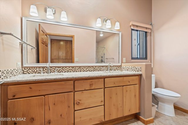 10041 E Rayann Place, Tucson, AZ 85749