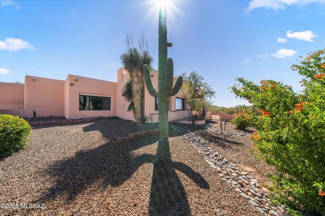 10041 E Rayann Place, Tucson, AZ 85749
