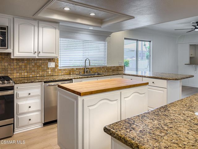 144 La Fortuna, Newbury Park, CA 91320