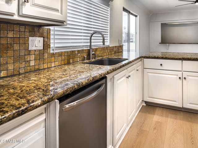 144 La Fortuna, Newbury Park, CA 91320