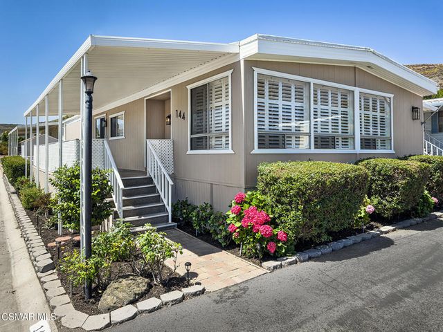 144 La Fortuna, Newbury Park, CA 91320