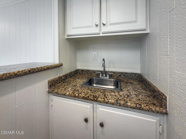 144 La Fortuna, Newbury Park, CA 91320
