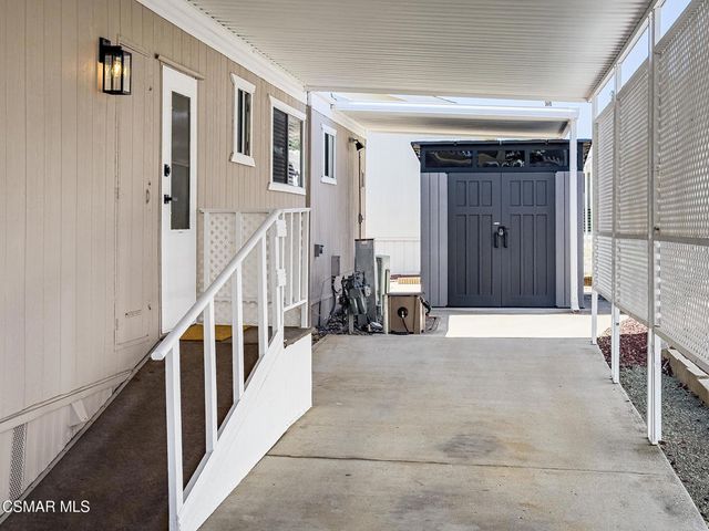 144 La Fortuna, Newbury Park, CA 91320