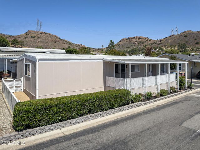 144 La Fortuna, Newbury Park, CA 91320