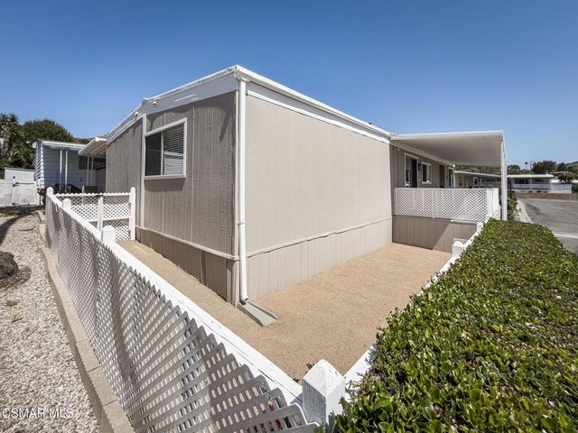 144 La Fortuna, Newbury Park, CA 91320
