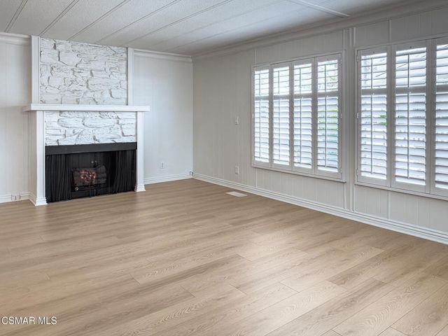144 La Fortuna, Newbury Park, CA 91320