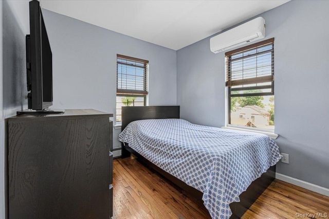 21825 104th Avenue, Queens Village, NY 11429