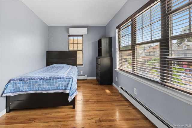 21825 104th Avenue, Queens Village, NY 11429