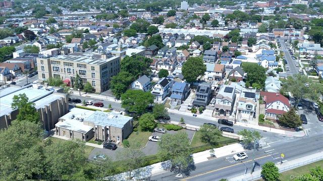 21825 104th Avenue, Queens Village, NY 11429
