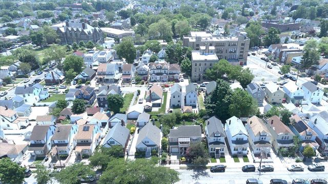 21825 104th Avenue, Queens Village, NY 11429