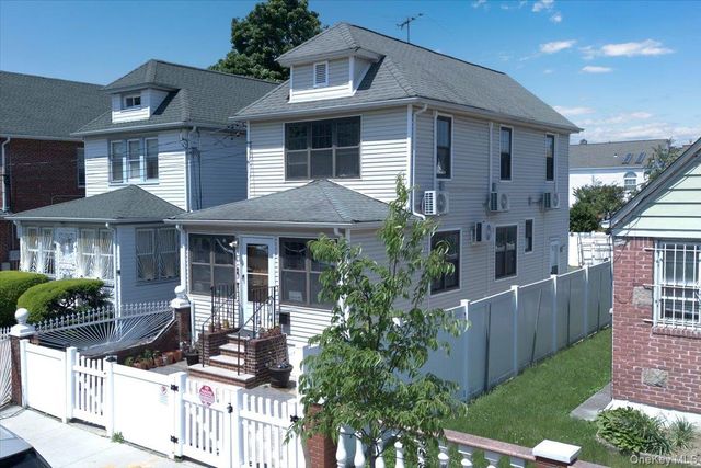 21825 104th Avenue, Queens Village, NY 11429